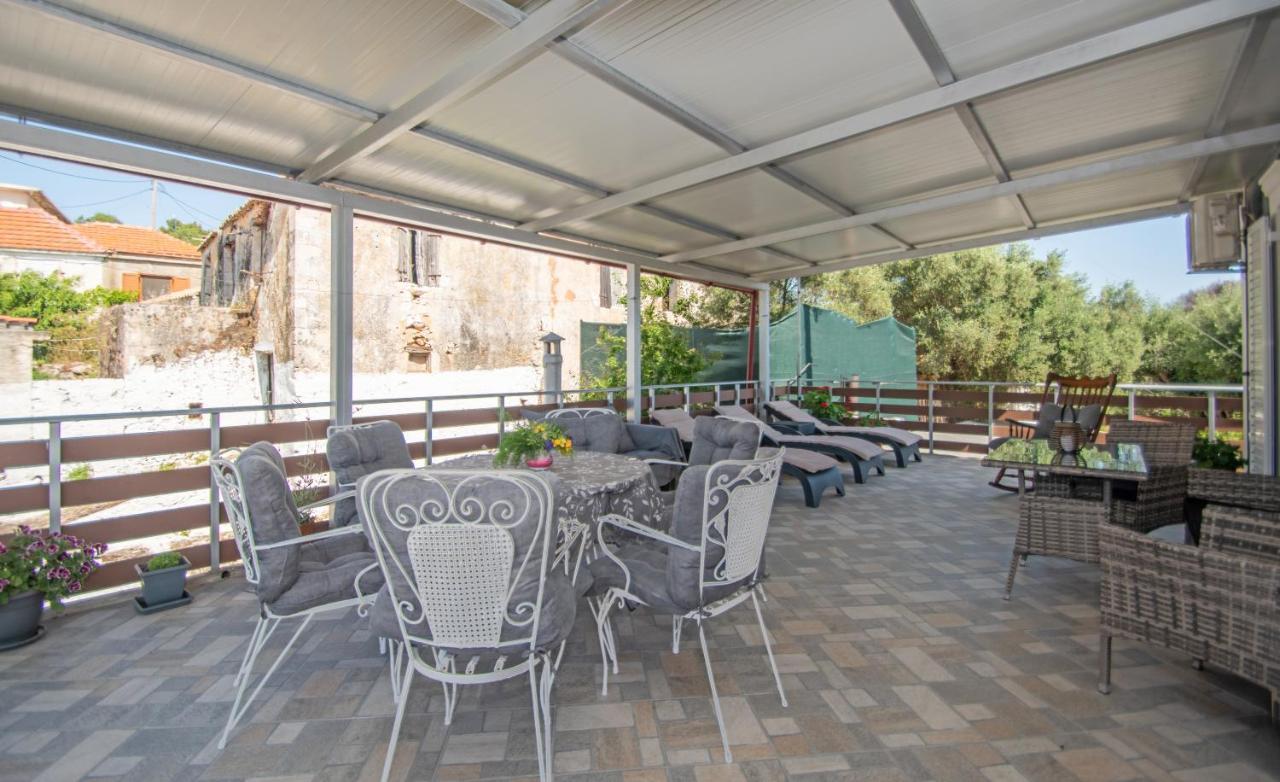 Sohoro Forest Hill Apartment By "Elite" Kampi  Exterior foto